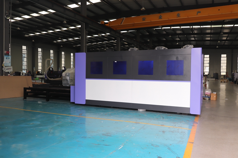 Industrial 3015 6000 watt Fibe - Industrial Fiber Laser Cutting Machine reseña y precio