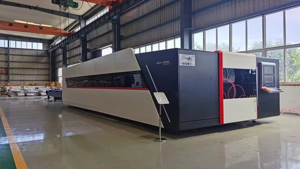 Fully Enclosed CNC Fiber Laser - Industrial Fiber Laser Cutting Machine reseña y precio